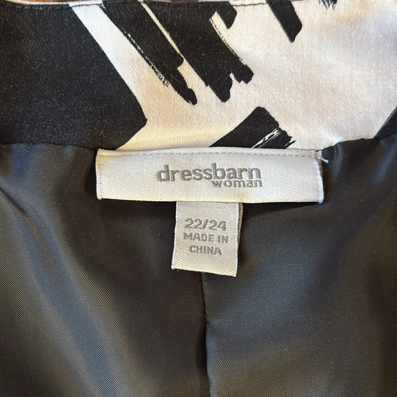 Dressbarn Woman black and white dress jacket - Picture 3 of 8